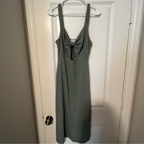 Altar'd State Dresses & Skirts - Knit altard state midi dress